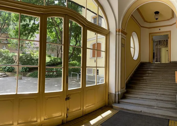 Buda Castle Apartament *