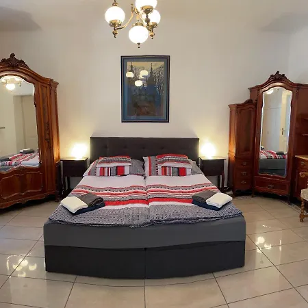 Apartment Buda Castle *
